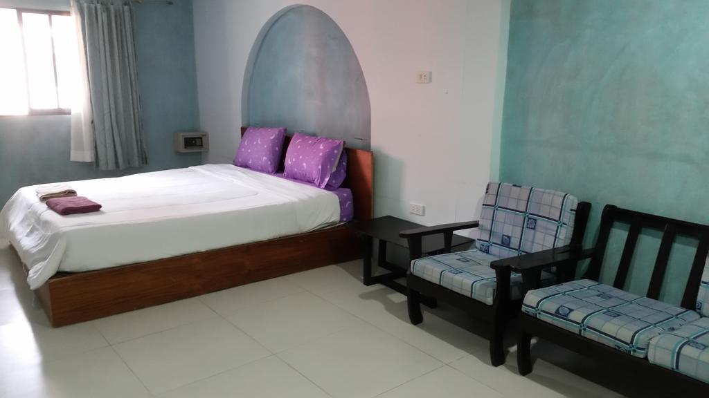 Kc'S Hideaway Hotel Praia de Jomtien Exterior foto
