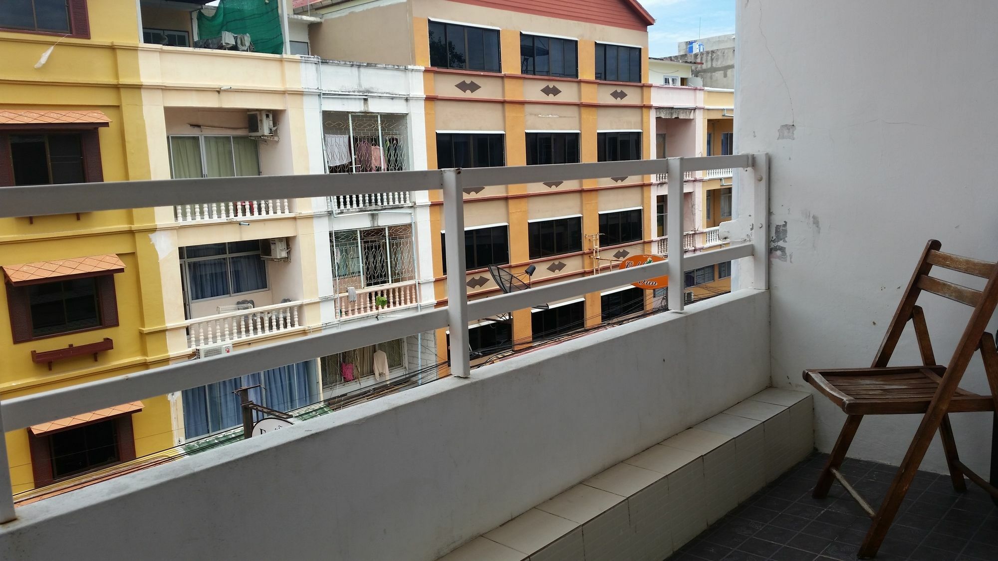 Kc'S Hideaway Hotel Praia de Jomtien Exterior foto
