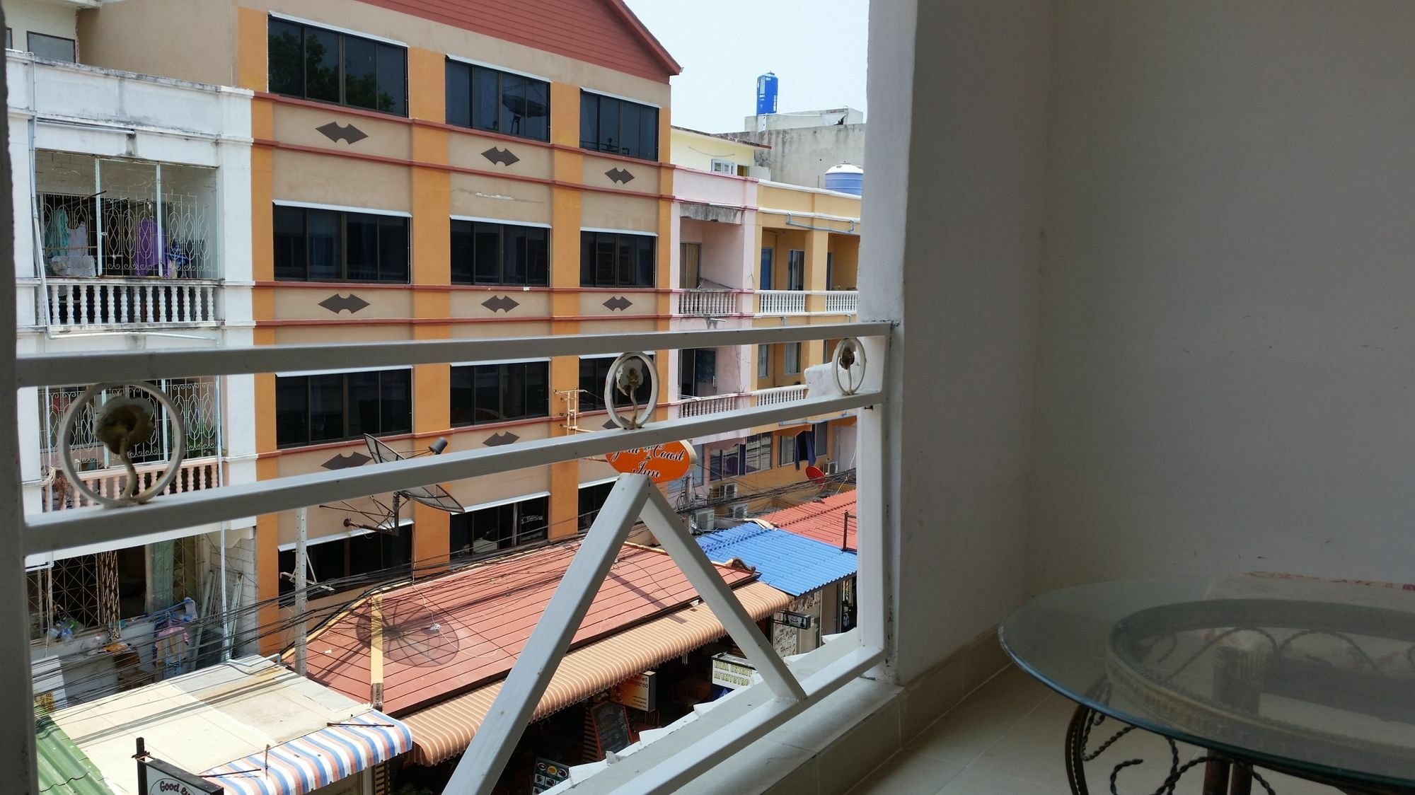 Kc'S Hideaway Hotel Praia de Jomtien Exterior foto